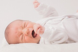 baby-crying 夜泣きが毎日激しくて辛すぎる！子供の夜泣き対策法を伝授します！